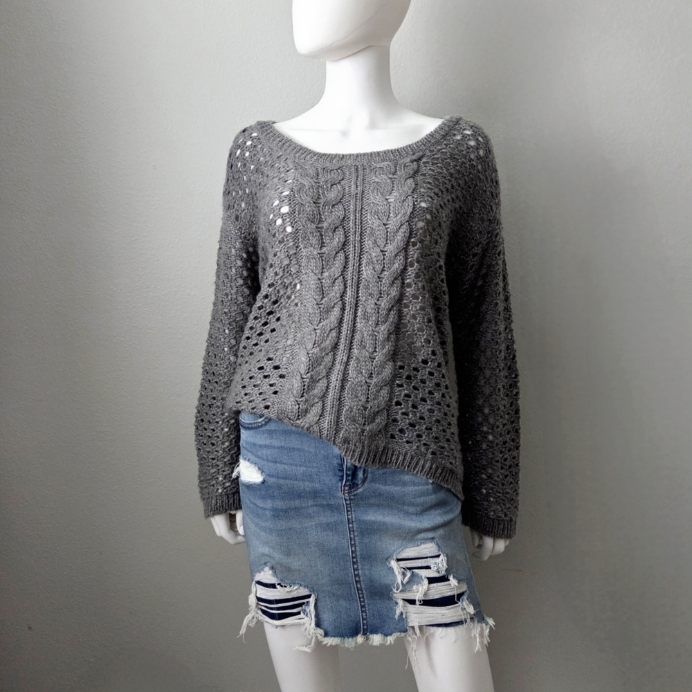 JCP Open Knit Crochet Sweater With Cable Knit Details, Soft Wool Blend, Size LG